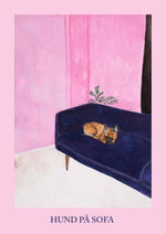 Indlæs billede til gallerivisning Hund på sofa - Laura Tams B. Plakater 
